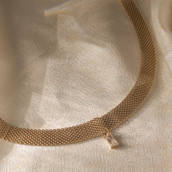 petit moments Jewelry - Gold Mesh Chain Necklace